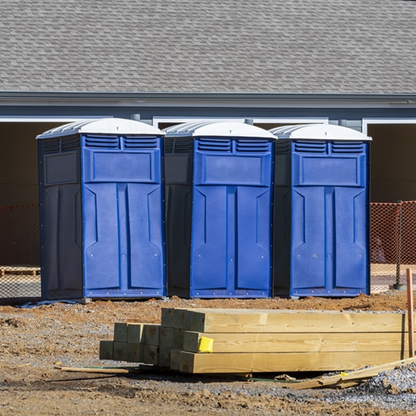 what is the cost difference between standard and deluxe porta potty rentals in Charleston Tennessee